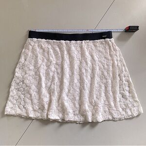 short lace skirt